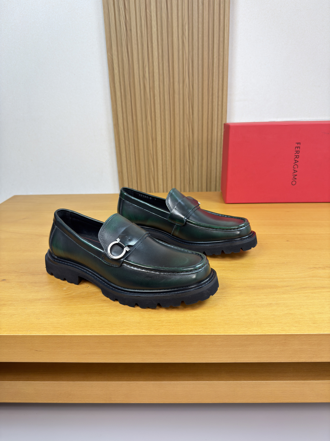 Ferragamo Style Leather Men's Shoes Lookbook Reference image 1