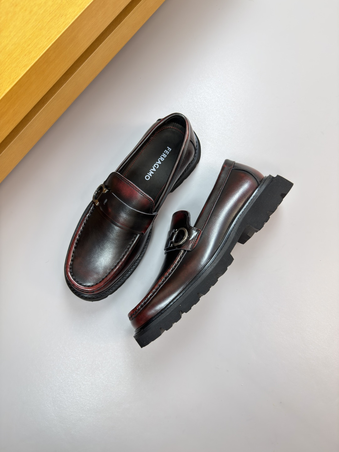 Ferragamo Style Leather Men's Shoes Men's Shoes Men's Shoes detail image 3 from source 783311