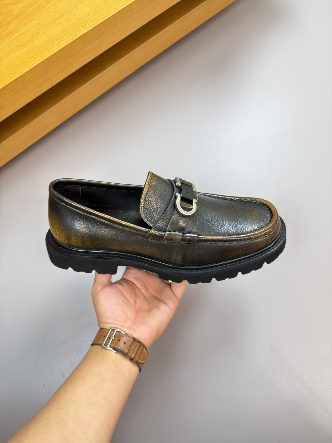 Ferragamo Style Leather Men's Shoes Men's Shoes Men's Shoes detail image 4 from source 783314