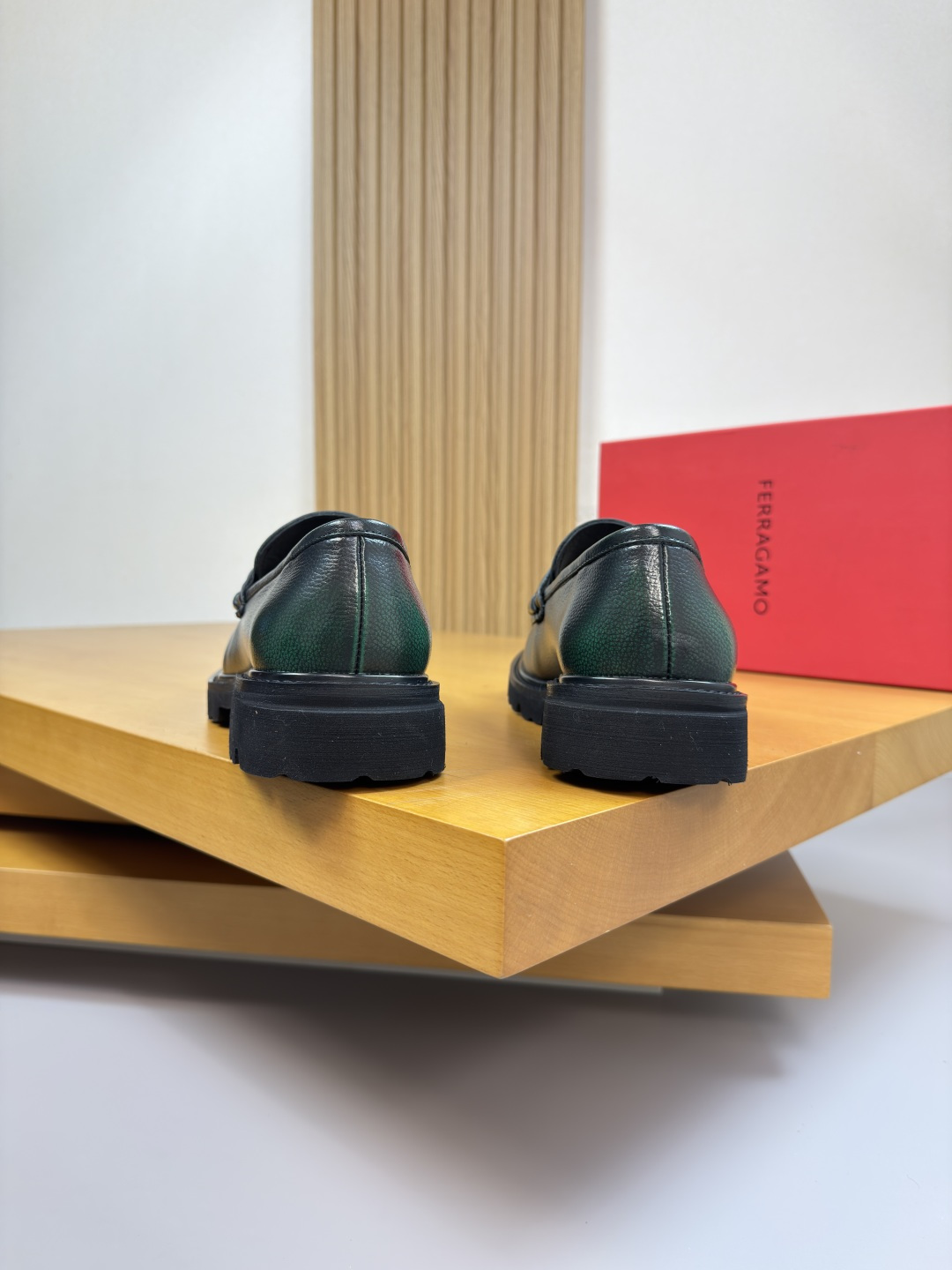 Ferragamo Style Leather Men's Shoes Men's Shoes Men's Shoes detail image 8 from source 783315