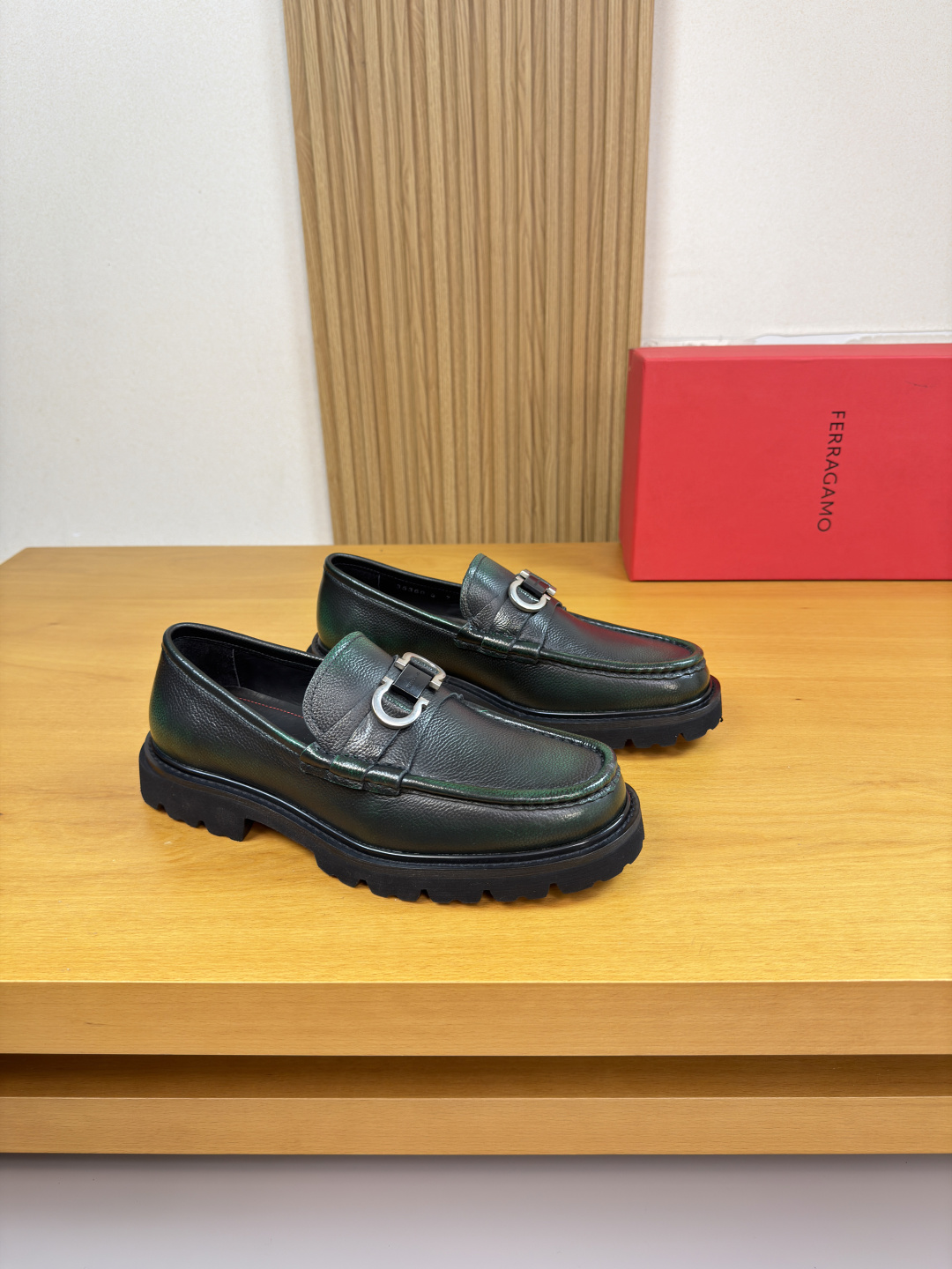 Ferragamo Style Leather Men's Shoes Lookbook Reference image 1