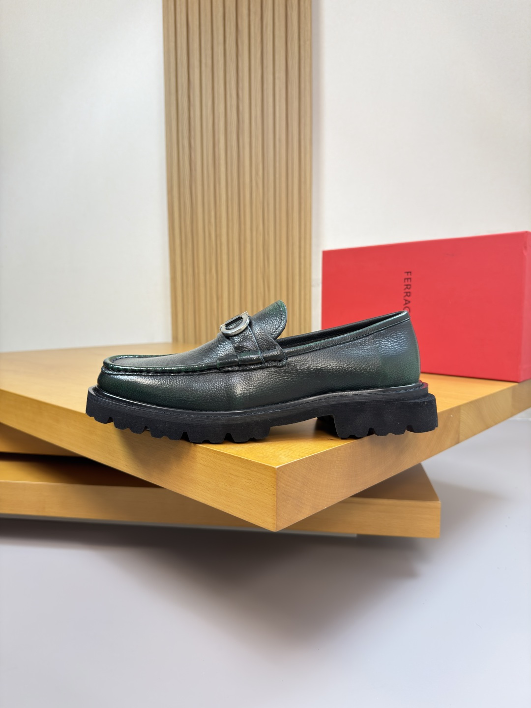 Ferragamo Style Leather Men's Shoes Men's Shoes Men's Shoes detail image 5 from source 783315