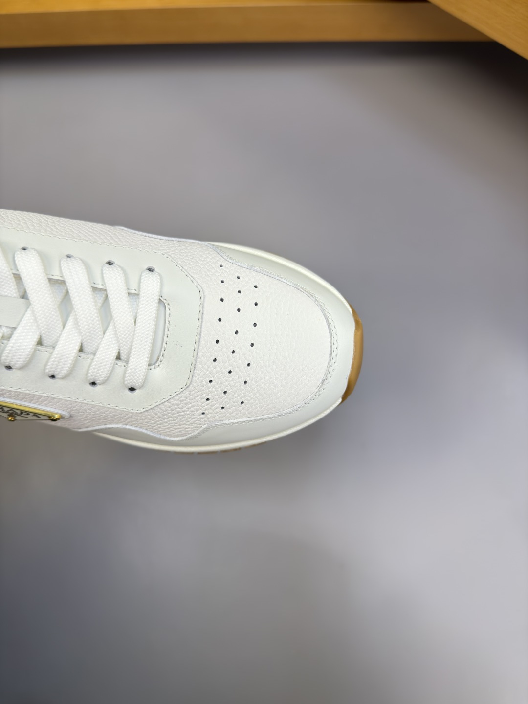 Prada Style Leather Men's Shoes style reference detail image 6 from source 782037