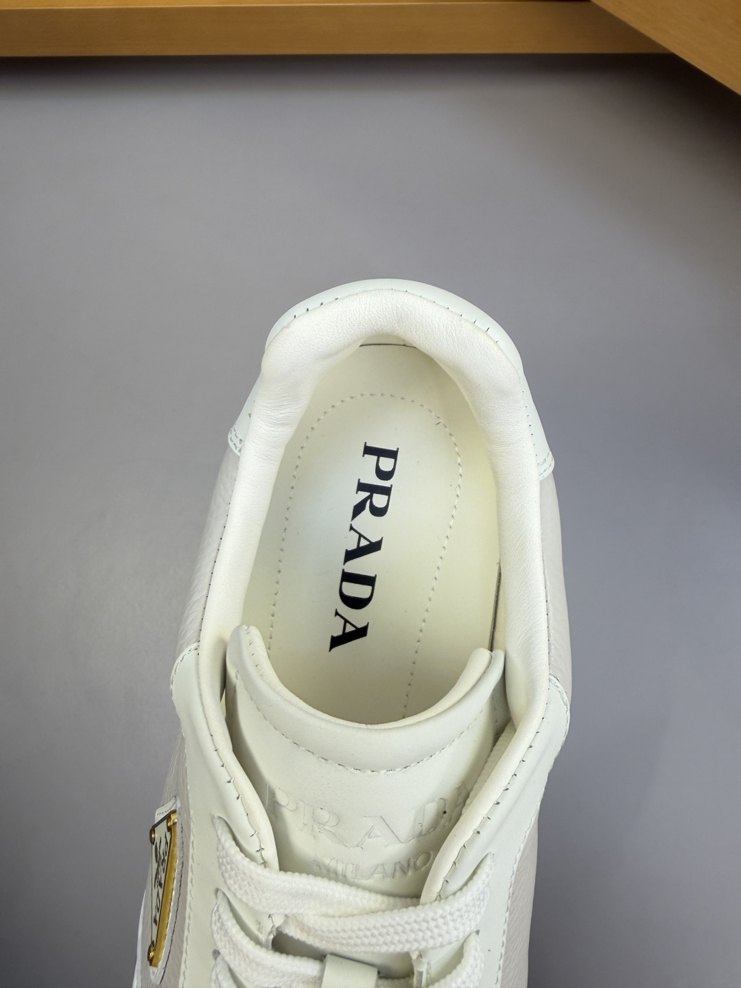 Prada Style Leather Men's Shoes style reference detail image 7 from source 782038
