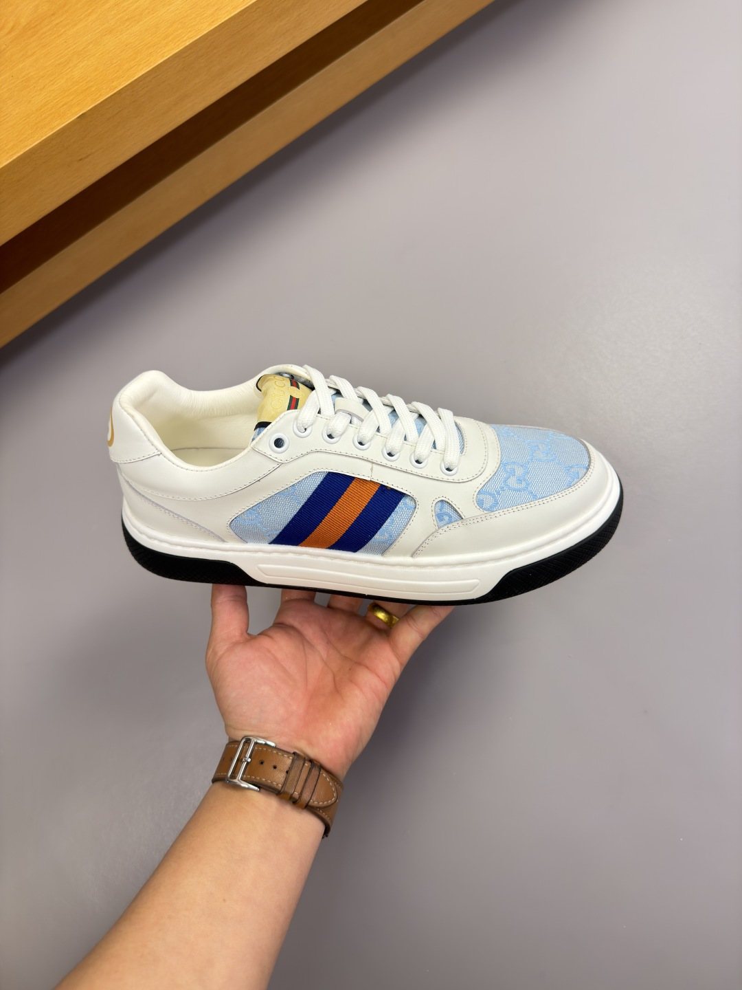 Gucci Style Leather Men's Shoes style reference detail image 4 from source 781399