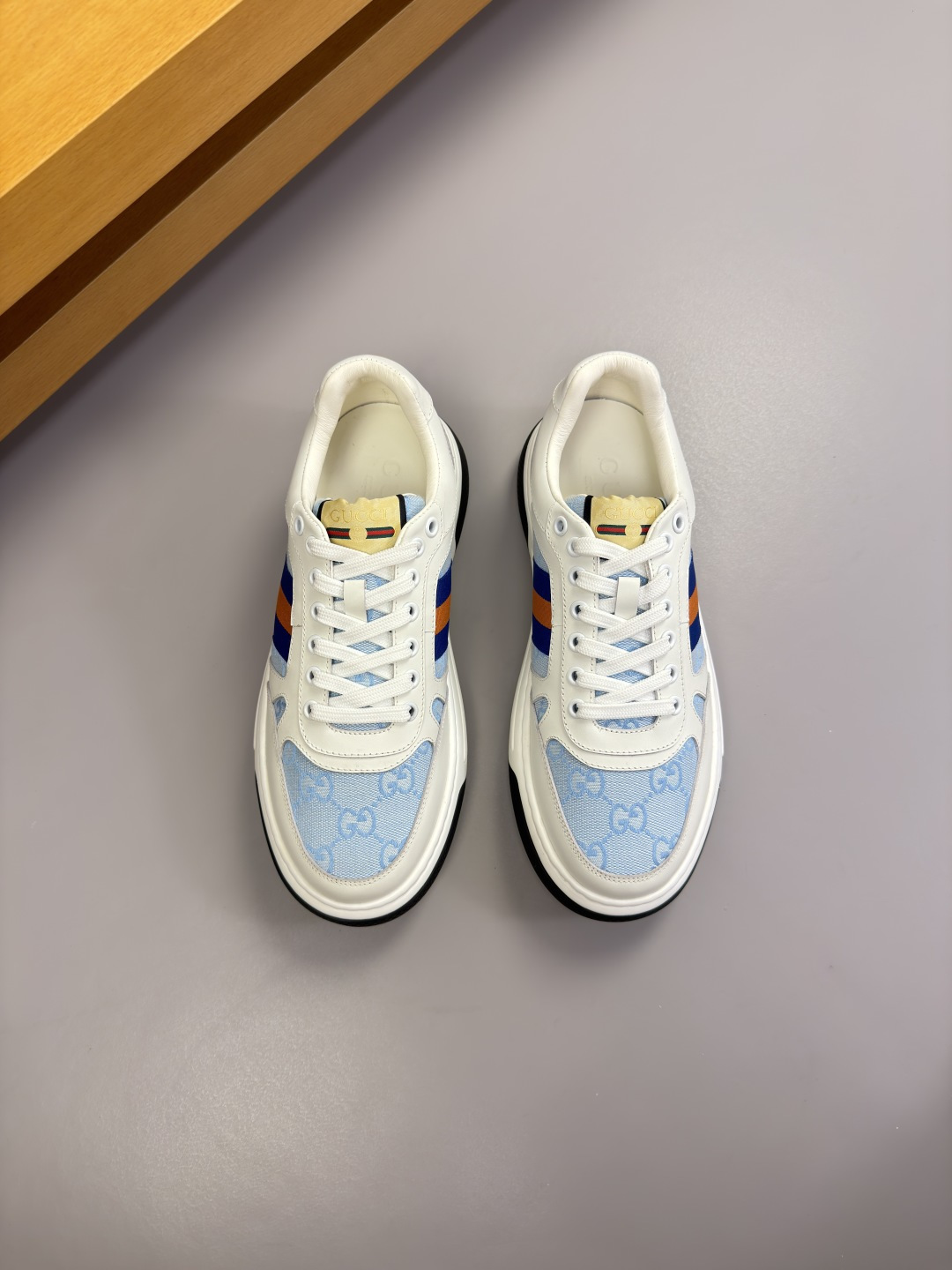 Gucci Style Leather Men's Shoes style reference detail image 2 from source 781399