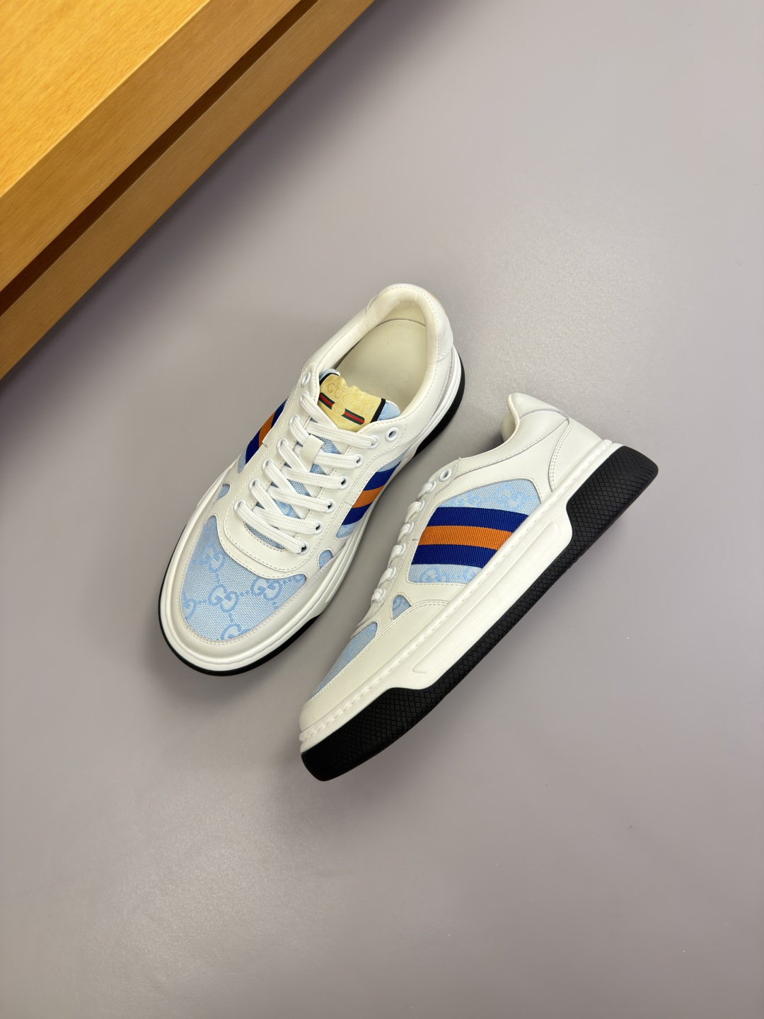Gucci Style Leather Men's Shoes style reference detail image 3 from source 781399