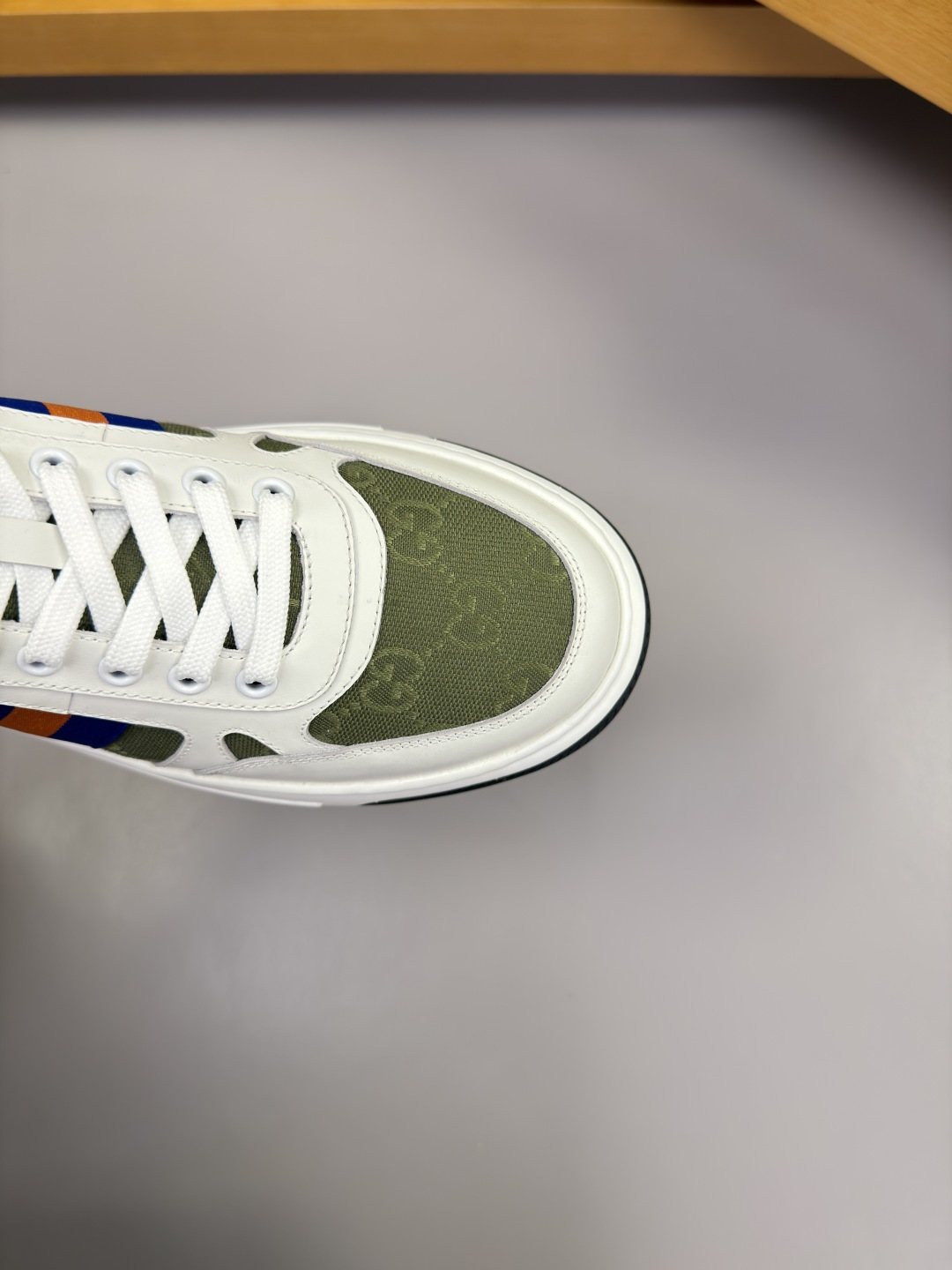 Gucci Style Leather Men's Shoes style reference detail image 6 from source 781400