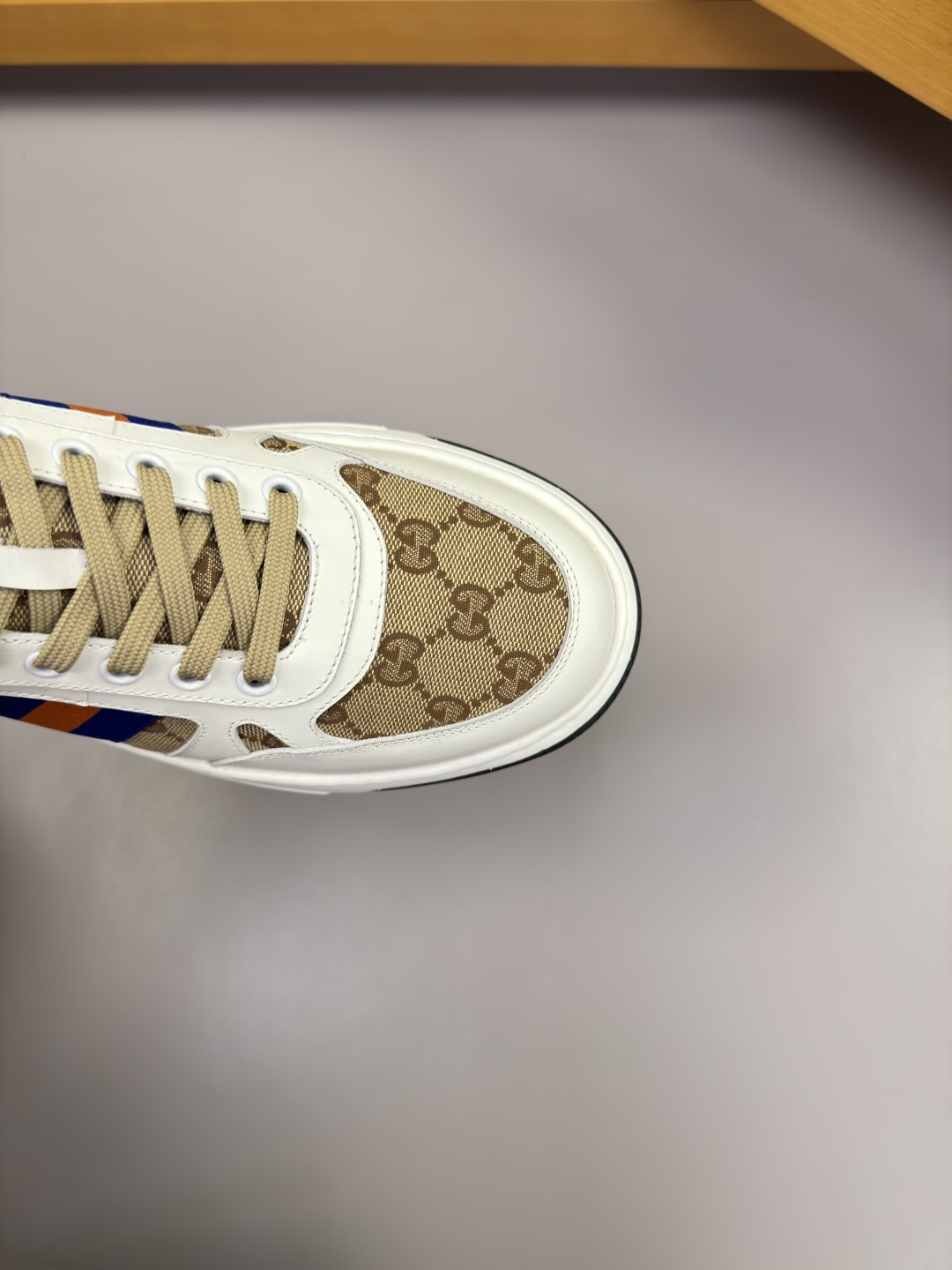 Gucci Style Leather Men's Shoes style reference detail image 6 from source 781403