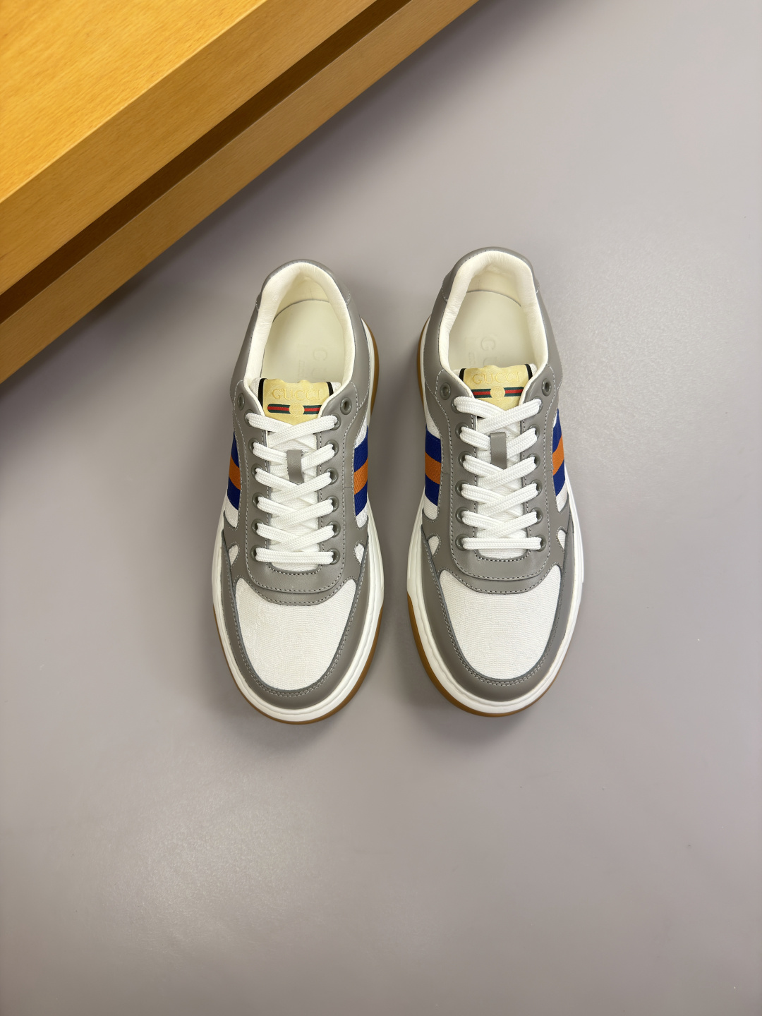 Gucci Style Leather Men's Shoes style reference detail image 2 from source 781404