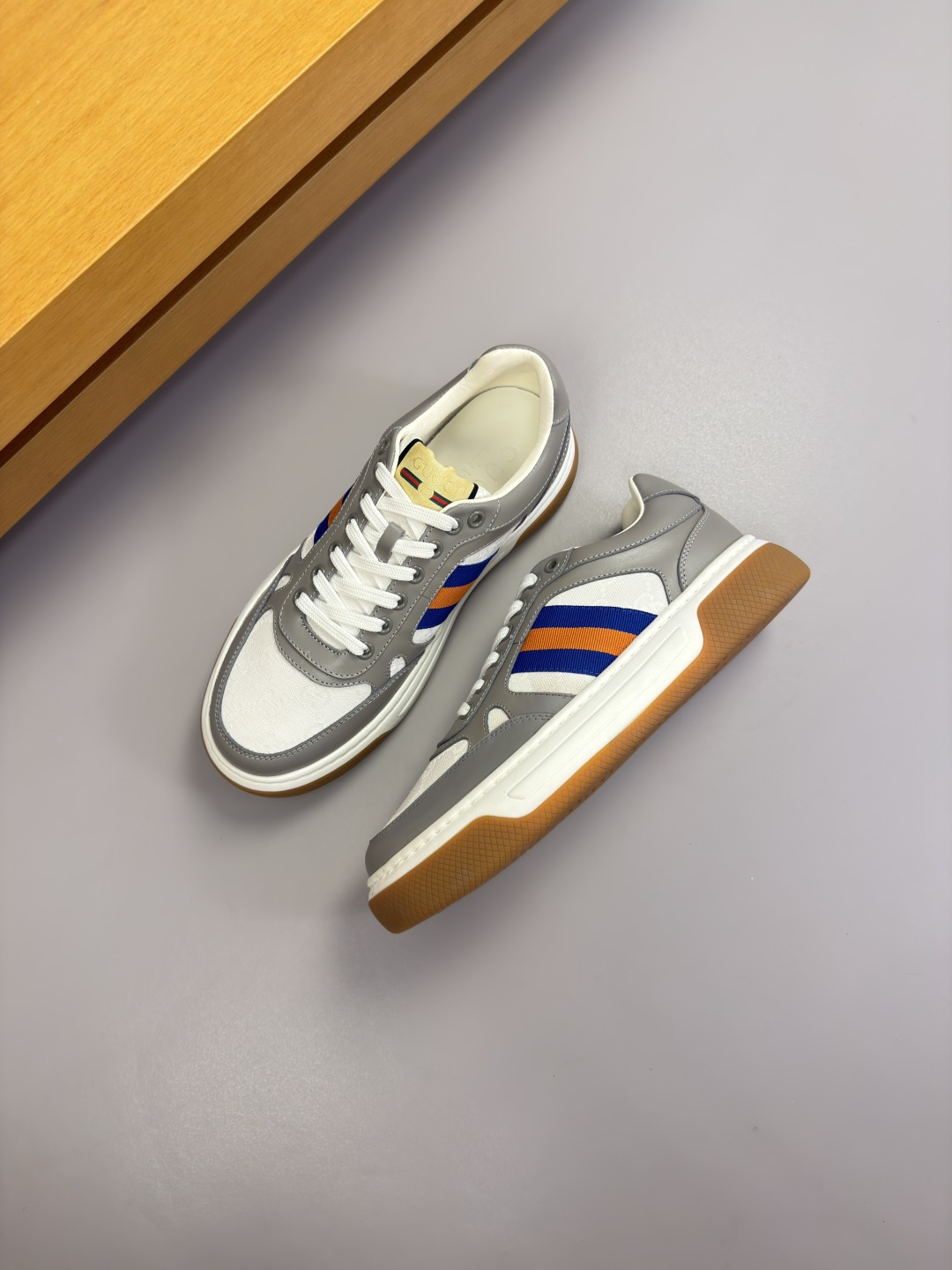 Gucci Style Leather Men's Shoes style reference detail image 3 from source 781404