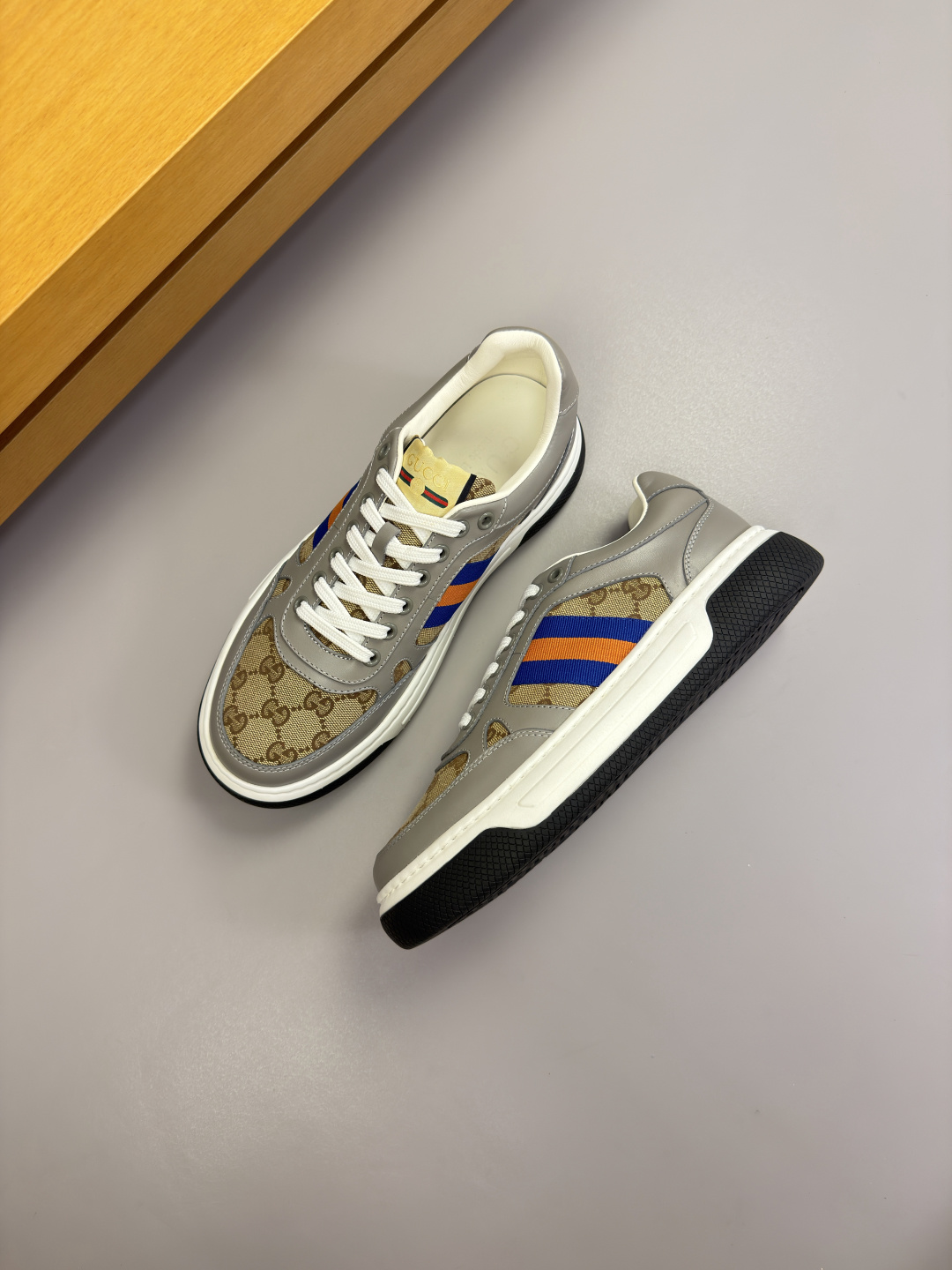 Gucci Style Leather Men's Shoes style reference detail image 3 from source 781405
