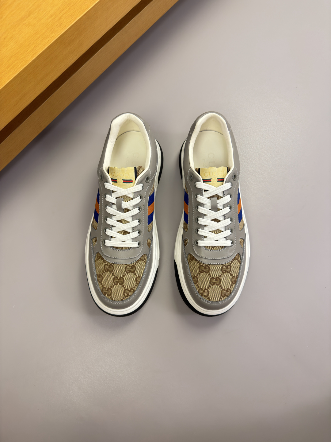 Gucci Style Leather Men's Shoes style reference detail image 2 from source 781405