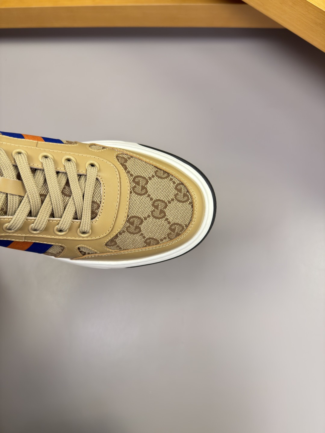 Gucci Style Leather Men's Shoes style reference detail image 6 from source 781406