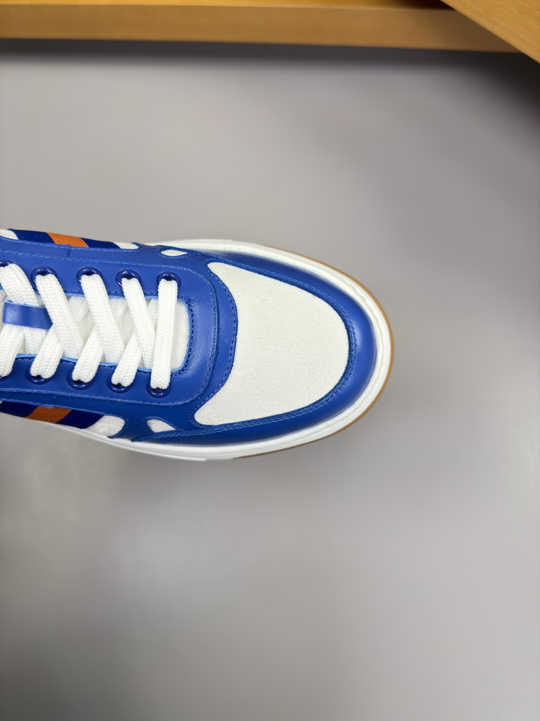 Gucci Style Leather Men's Shoes style reference detail image 6 from source 781407