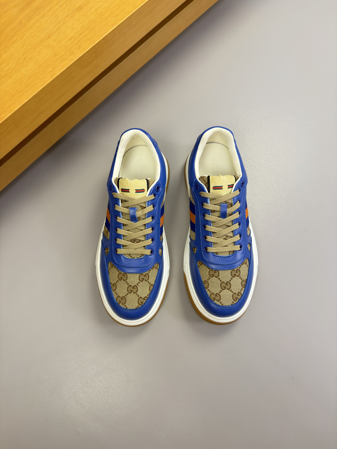 Gucci Style Leather Men's Shoes style reference detail image 2 from source 781408