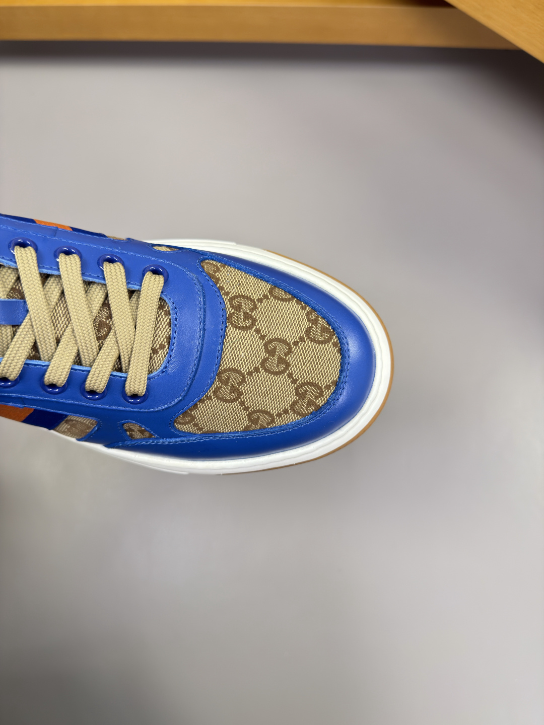 Gucci Style Leather Men's Shoes style reference detail image 6 from source 781408