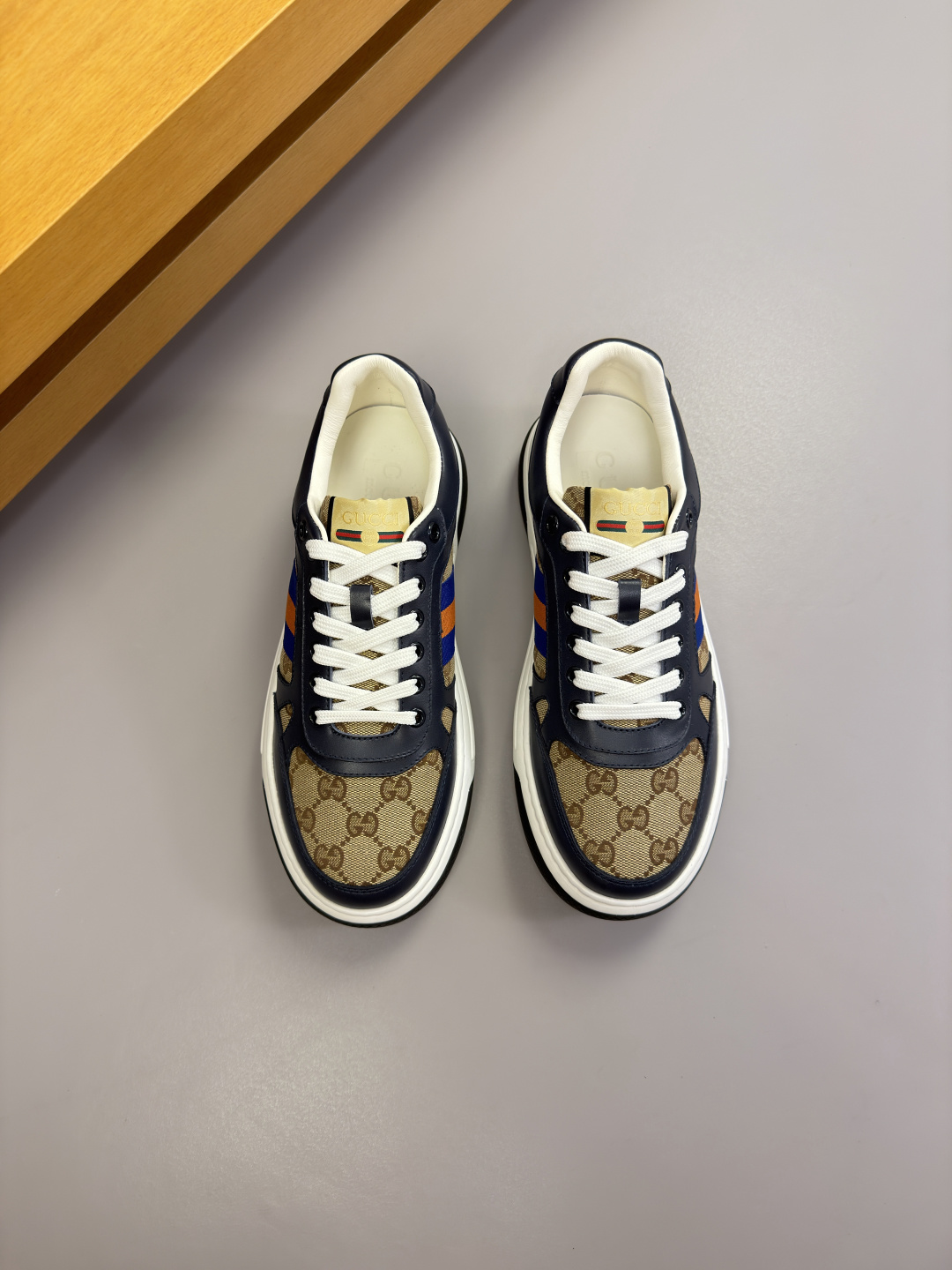 Gucci Style Leather Men's Shoes style reference detail image 2 from source 781410