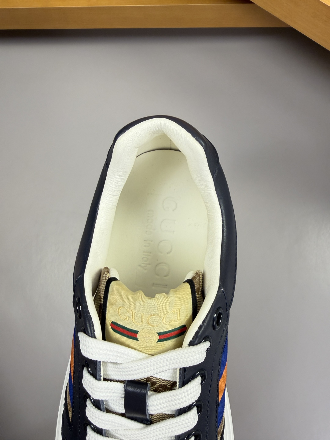 Gucci Style Leather Men's Shoes style reference detail image 7 from source 781410