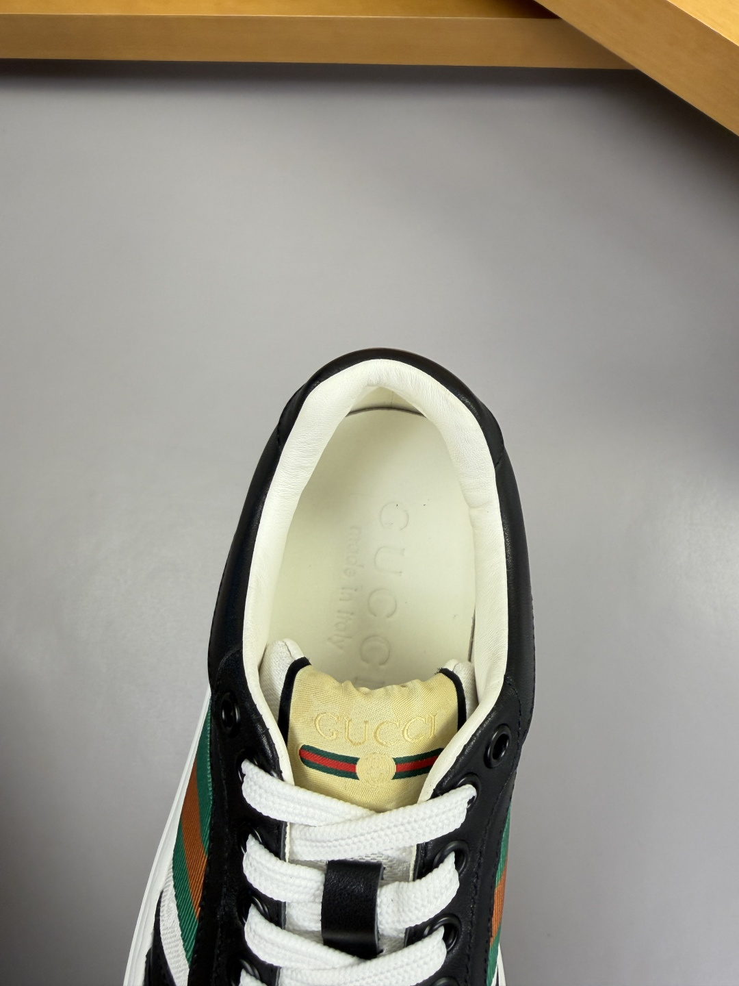 Gucci Style Leather Men's Shoes style reference detail image 7 from source 781411