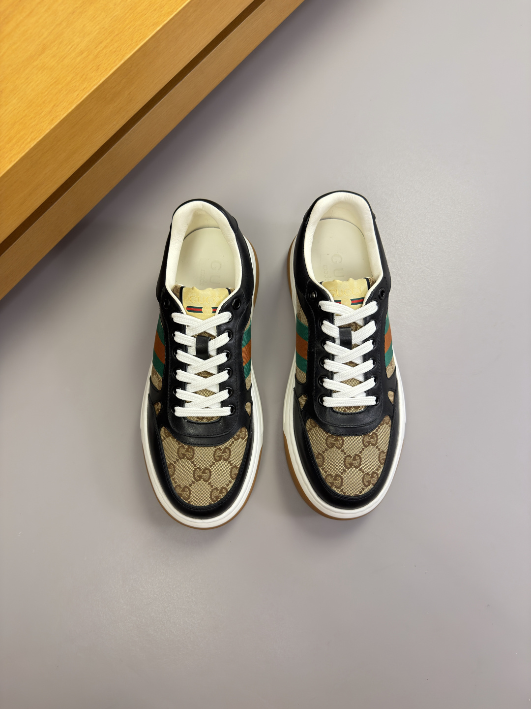 Gucci Style Leather Men's Shoes style reference detail image 2 from source 781413