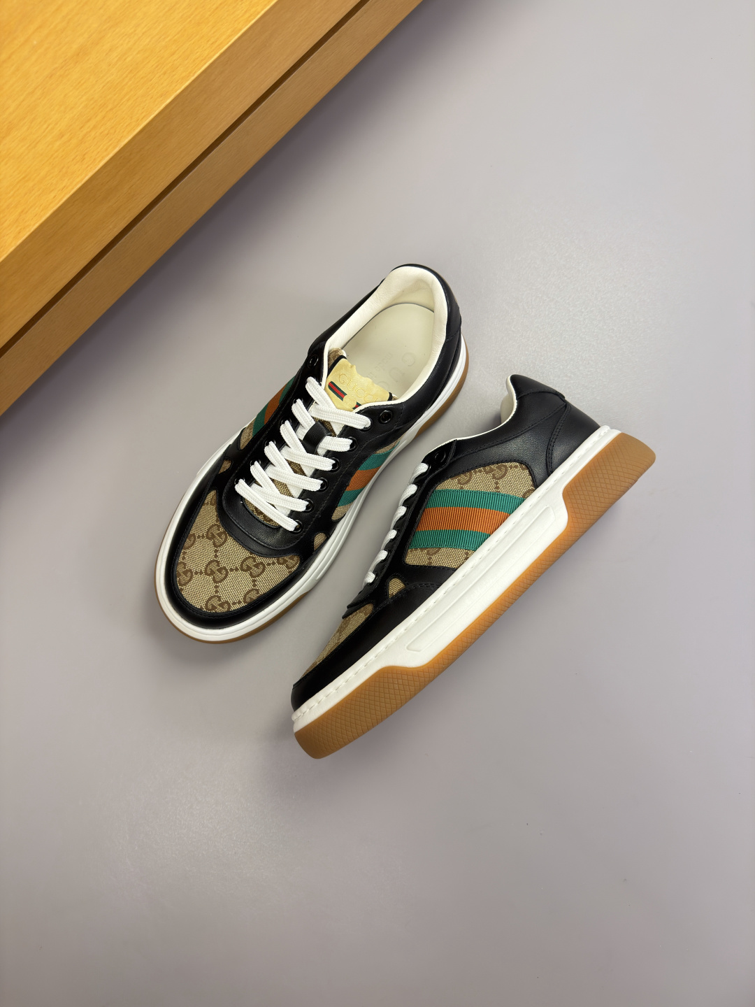 Gucci Style Leather Men's Shoes style reference detail image 3 from source 781413
