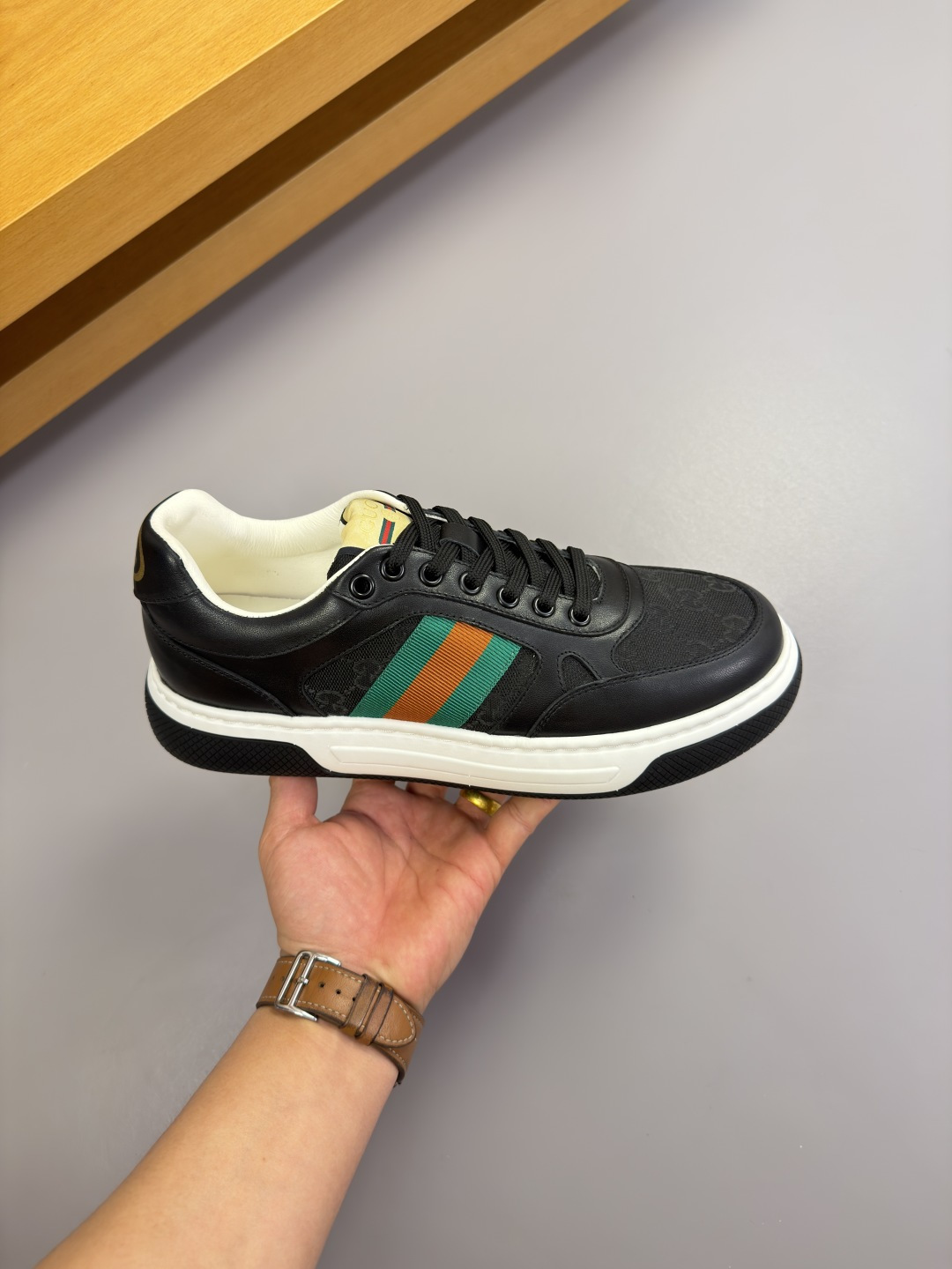 Gucci Style Leather Men's Shoes style reference detail image 4 from source 781414