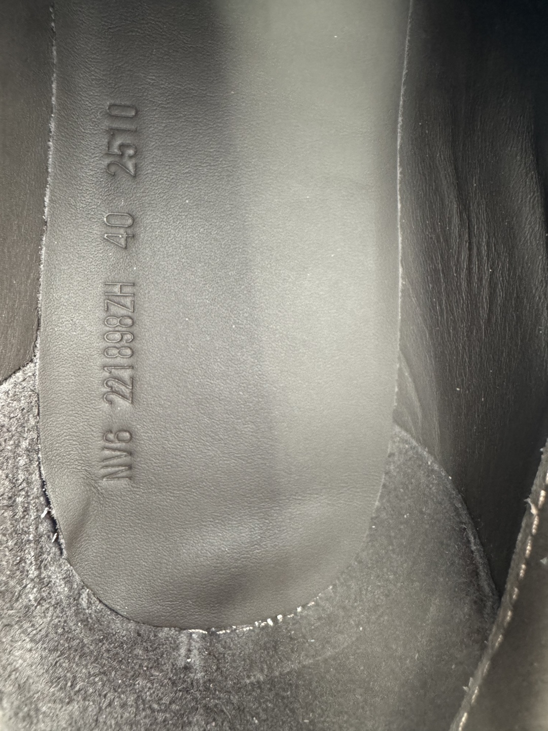NO:931529,(High-profile foreign trade products produced by Foshan's top manufacturers) HERMES Next 2026 latest model calfskin, round toe lace-up 4.32cm, low-cut lifestyle shoes, full shoes with Mark thread, complex craftsmanship, men's style, imported leather production!  The best sole on the market!  The tooth marks and water chestnuts are clear and three-dimensional!  Produced with top imported raw materials!  Size:38 39 40 41 42 43 44 45 46 (excellent order price),,hermes,hermes,cowhide19860909(佛山顶级大厂出品外贸爆款) HERMES 爱马仕 Next 2026最新款 小牛皮 圆头系带4.32cm 低帮 生活休闲鞋 全鞋穿Mark线 复杂工艺 男款 进口皮料生产！市面最顶级大底！齿痕菱角清晰立体！顶级进口原料生产！Size:38 39 40 41 42 43 44 45 46(订单价优),,hermes,hermes,cowhide,Men's shoes