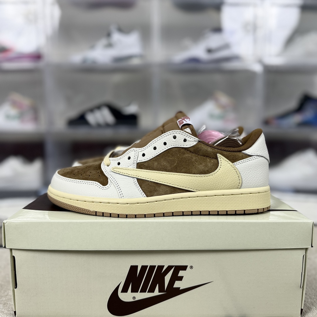 Travis Scott x Air Jordan 1 Low OG 'Black Phantom' Unisex Sneakers 10 cmp i1745965973532 6459 0 8