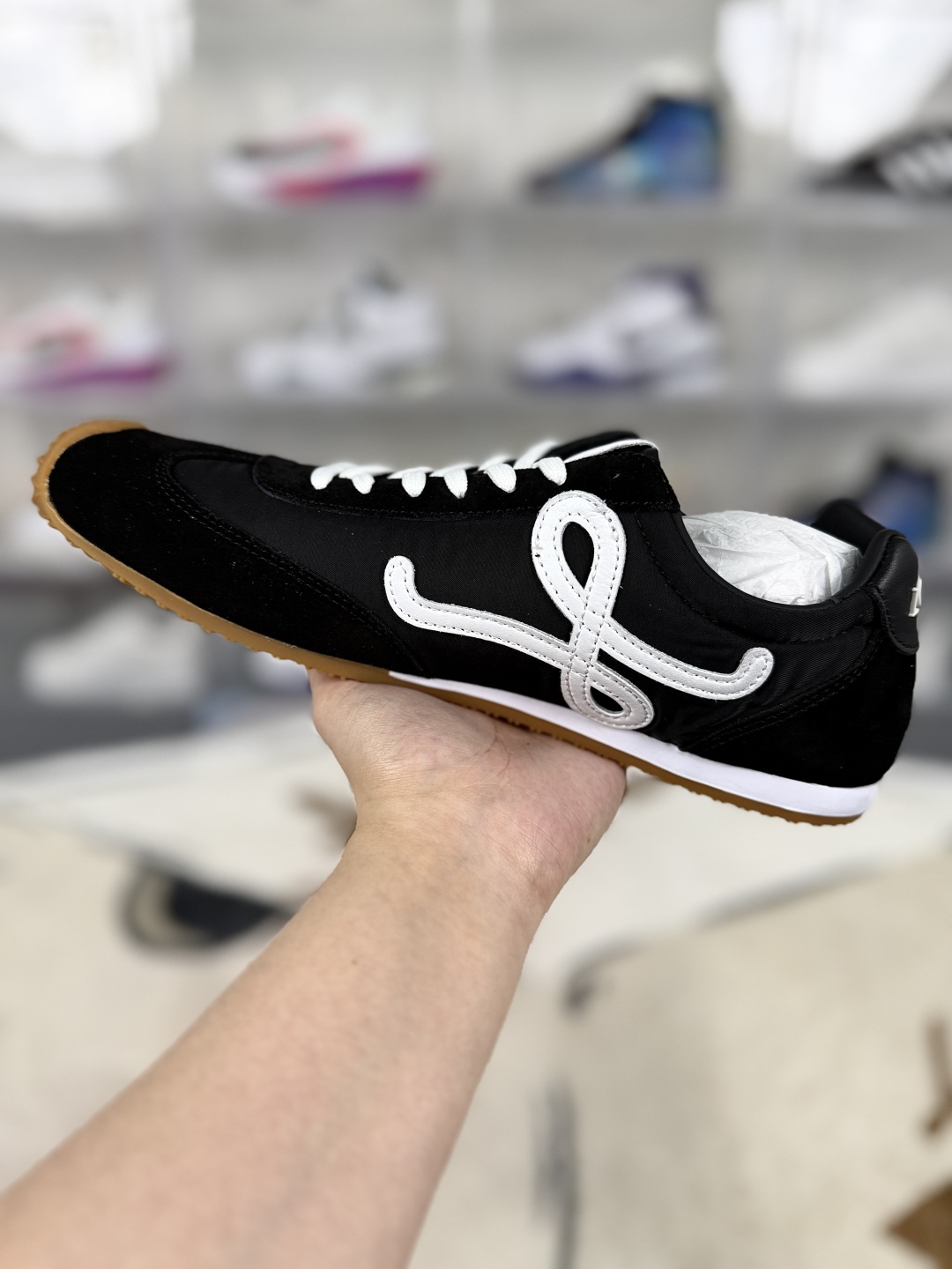 Loewe Ballet Runner 2.0: Calfskin Leather Sneakers, Round Toe, Lace-Up 3 cmp i1746109536018 942 0 1