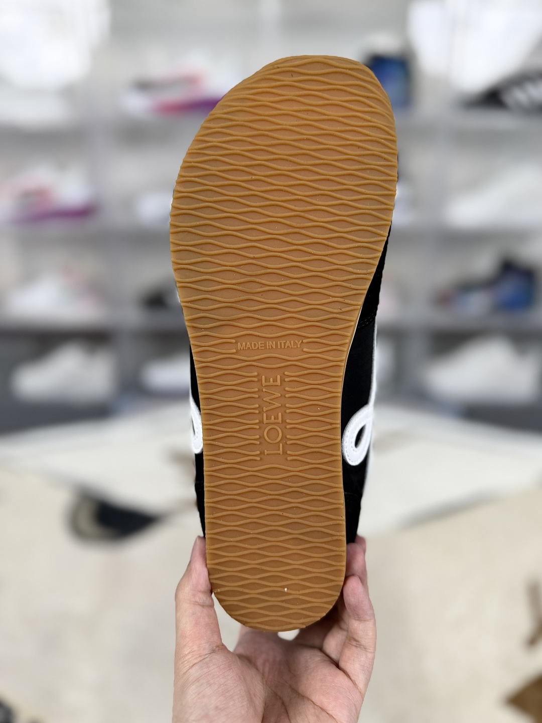 Loewe Ballet Runner 2.0: Calfskin Leather Sneakers, Round Toe, Lace-Up 7 cmp i1746109536043 6599 0 4