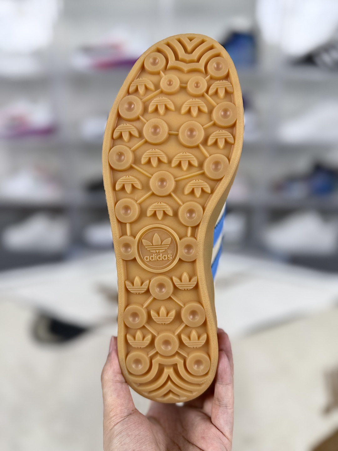 Adidas Originals Gazelle Indoor: Soft, Comfortable, and Stylish Sneakers 6 cmp i1746389719098 7327 0 4