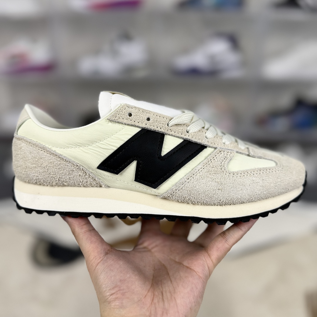 New Balance 471 Retro Running Shoes - Lightweight, Comfortable, and Stylish 8 cmp i1746732123979 8363 0 5