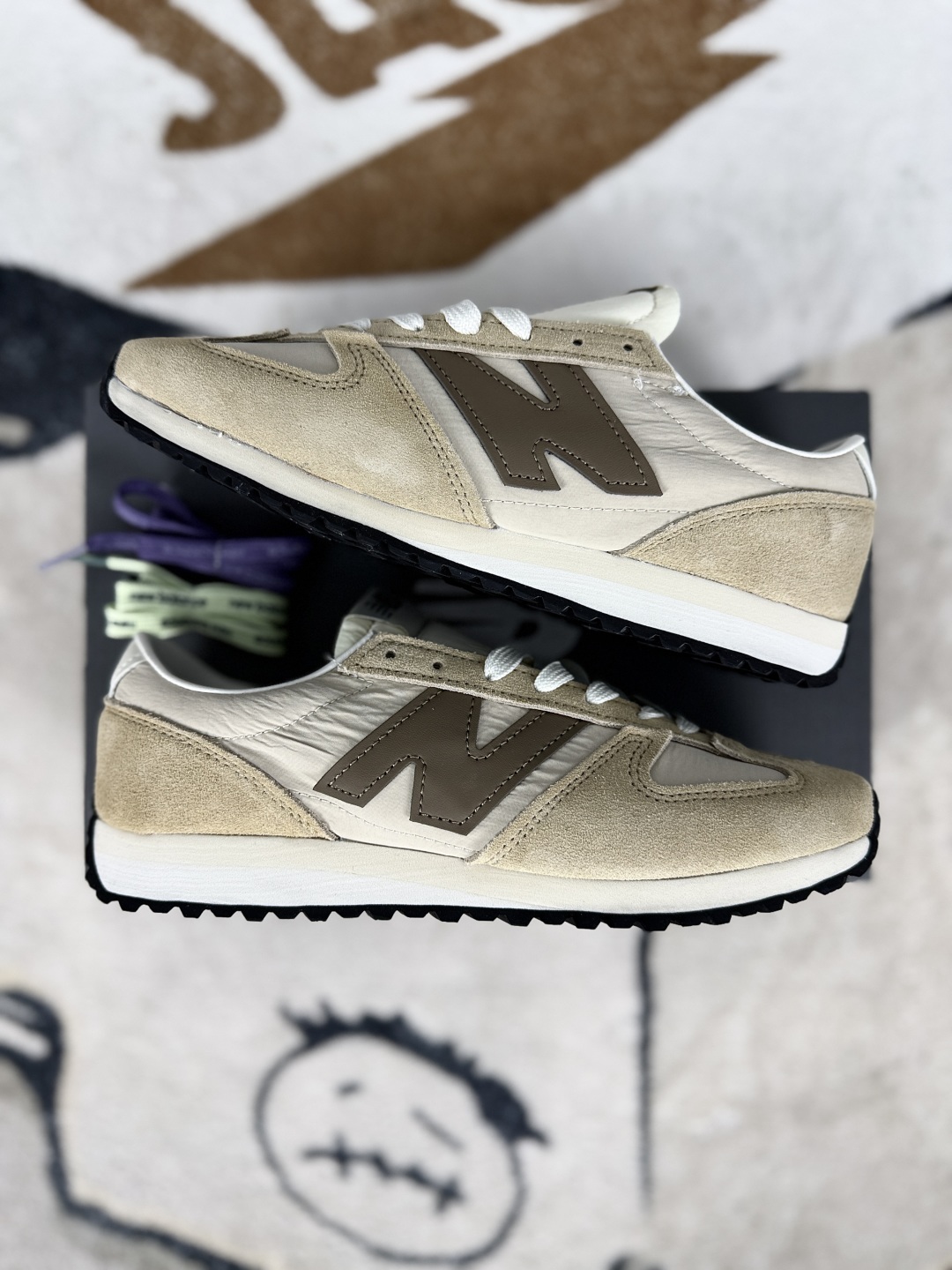 New Balance 471 Sneakers: Retro Style, Modern Comfort, and Lightweight Design 8 cmp i1746822110480 3885 0 7