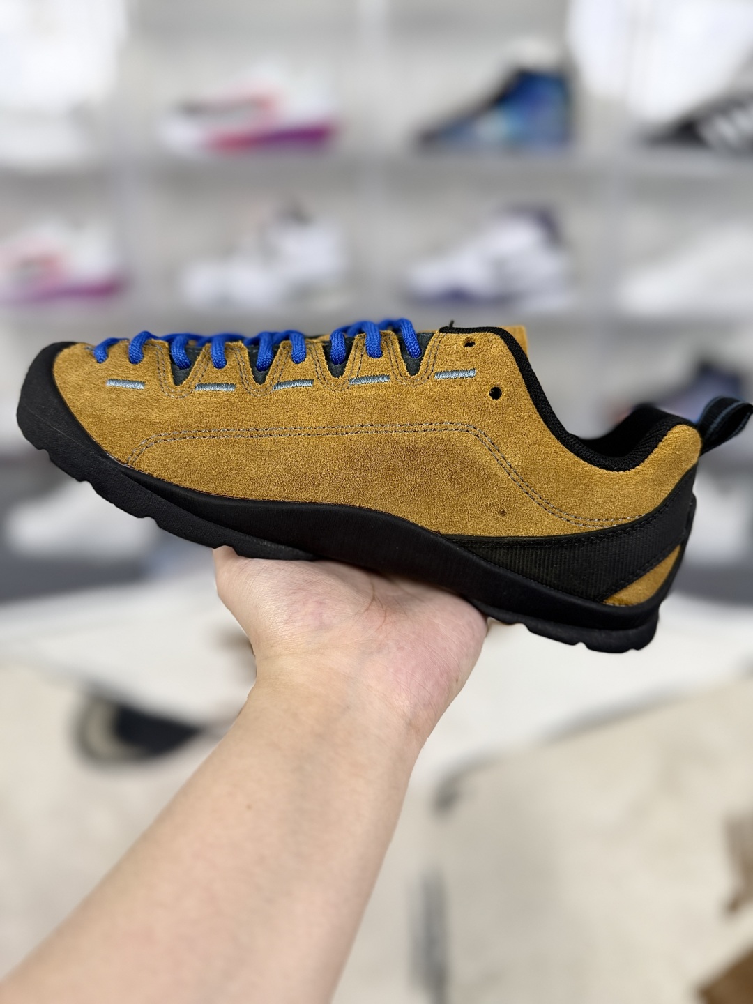 KEEN Jasper Suede Trail Shoes: Lightweight, Anti-Slip, Low-Top Outdoor Sneakers 2 cmp i1746822262602 6365 0 1