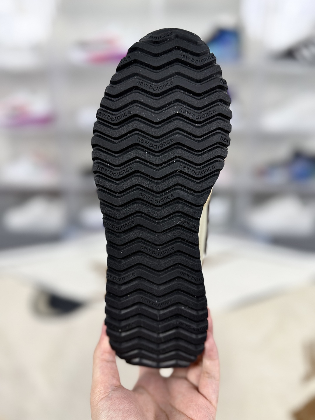New Balance 471 Retro Running Shoes - Lightweight & Comfortable Sneakers 6 cmp i1746910511000 842 0 4