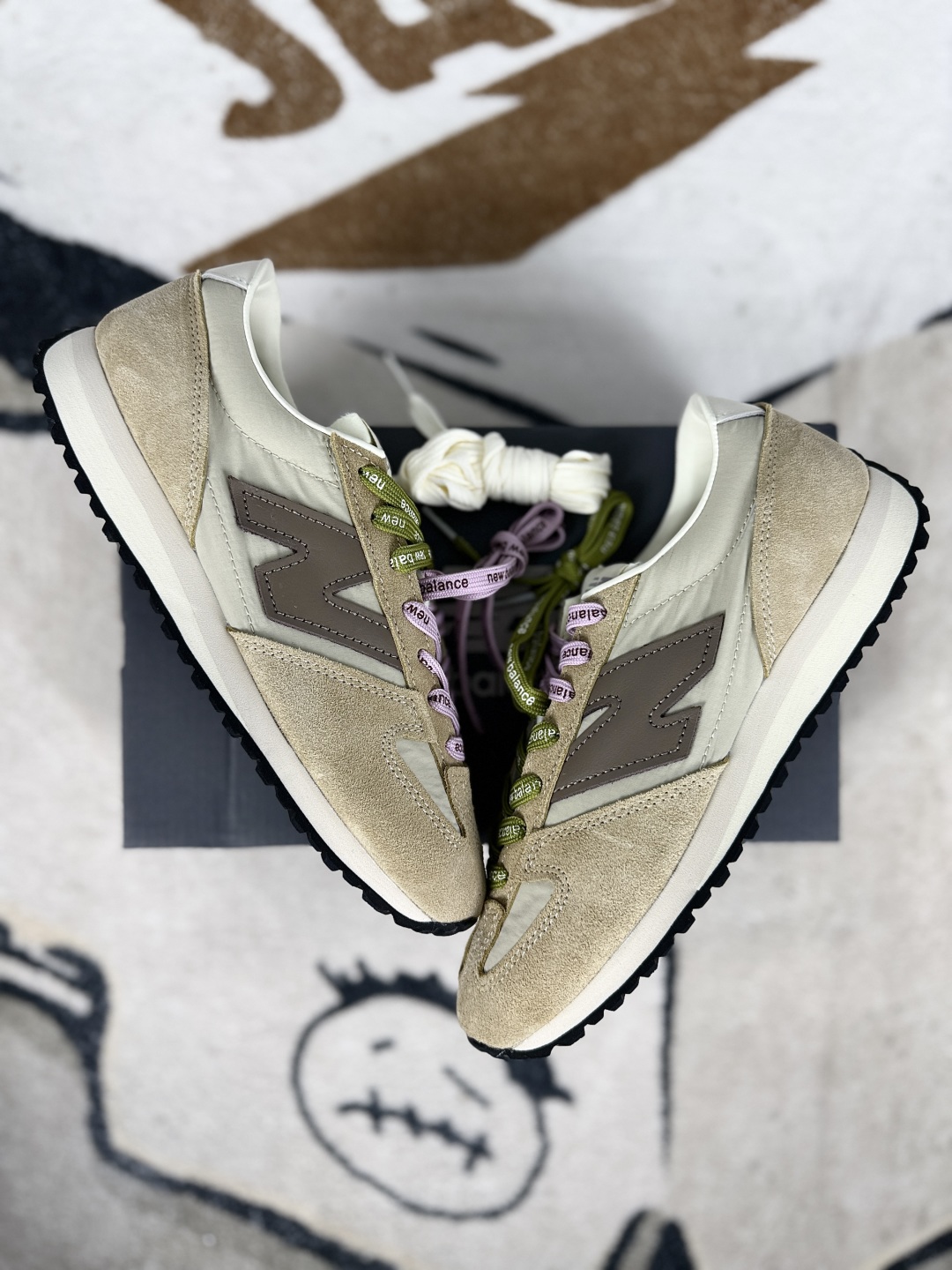 New Balance 471 Retro Running Shoes - Lightweight & Comfortable Sneakers 5 cmp i1746910511011 7342 0 6