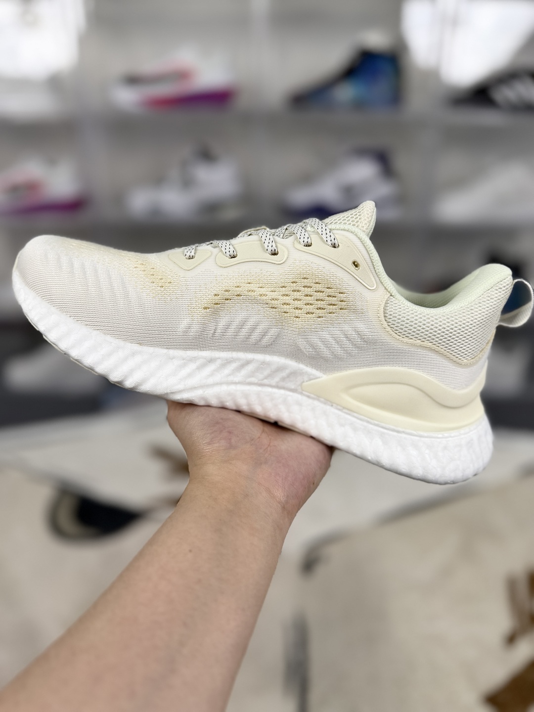 Adidas Switch FWD Boost Beige Running Shoes - Comfortable & Durable 2 cmp i1746910758097 4018 0 1