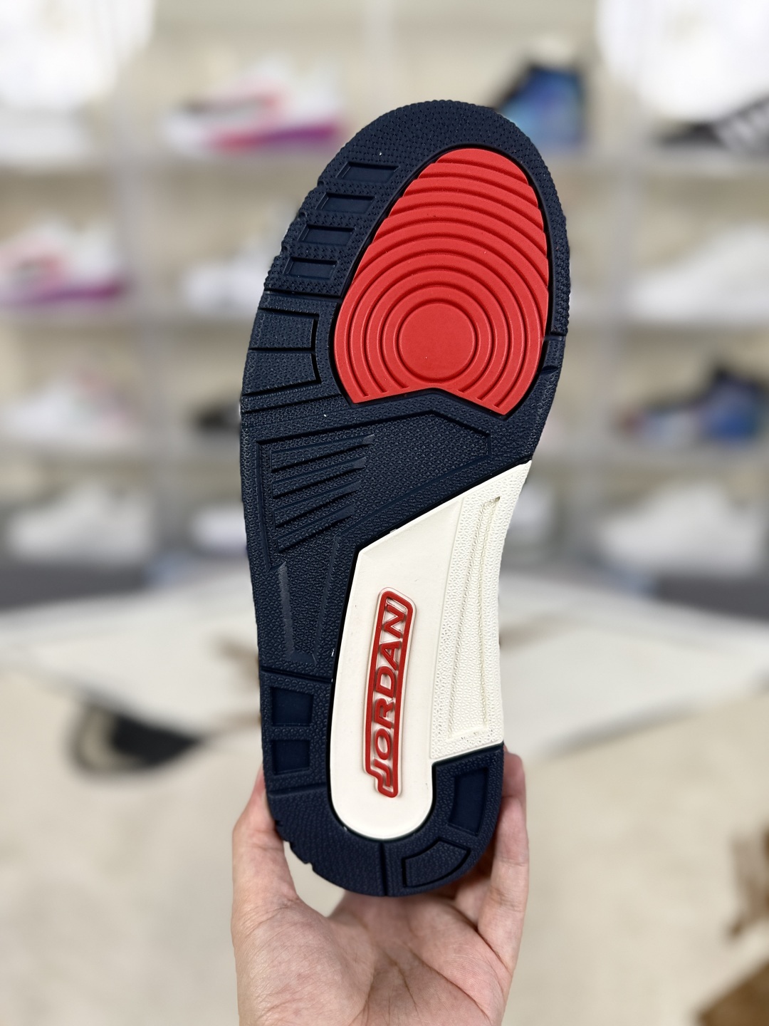 Jordan Legacy 312 Low-Top Sneakers - Comfortable, Durable, and Stylish 6 cmp i1747088623026 7312 0 4