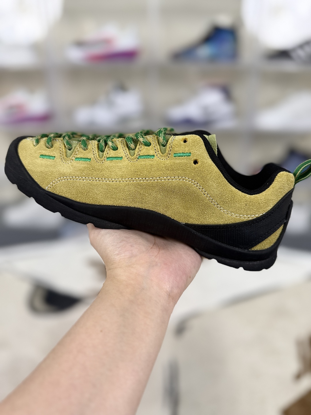 KEEN Jasper Suede Leather Hiking Shoes - Durable, Lightweight, and Comfortable 2 cmp i1747088845920 5460 0 1