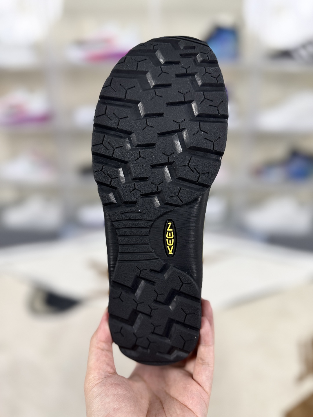 Keen Jasper Suede Hiking Shoes: Lightweight, Anti-Slip, & Perfect for Outdoors 7 cmp i1747088906214 5392 0 4