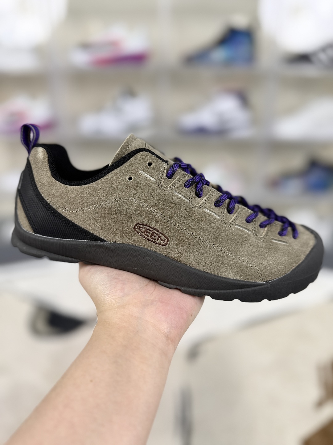 KEEN Jasper Suede Hiking Shoes - Lightweight & Comfortable for Outdoor Adventures 1 cmp i1747088929145 2149 0 0