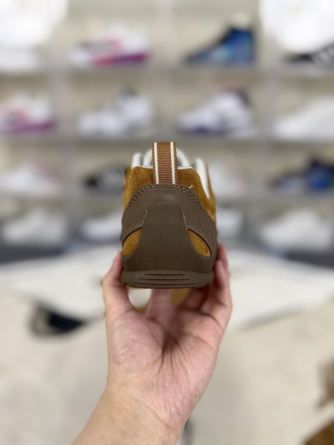 KEEN Jasper Suede Hiking Shoes: Lightweight & Anti-Slip for Outdoor Adventures 4 cmp i1747089067113 3221 0 2