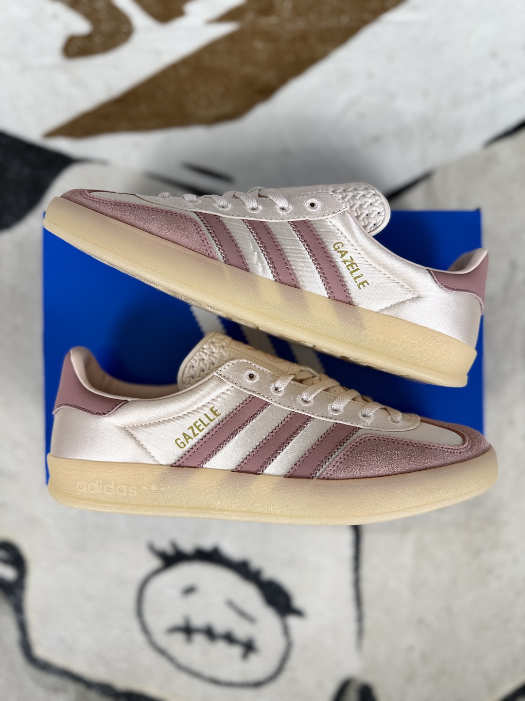 Adidas Originals Gazelle Indoor Low-Top Sneakers - Pink 9 cmp i1747174790736 5338 0 7