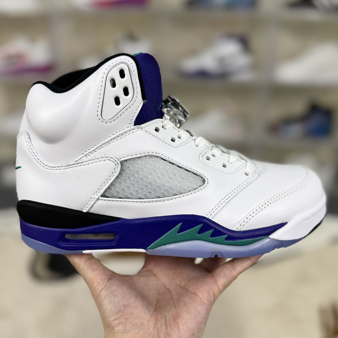 Nike Air Jordan 5 Retro OG Grape: Leather High-Top Basketball Shoes 8 cmp i1747261696354 6577 0 5