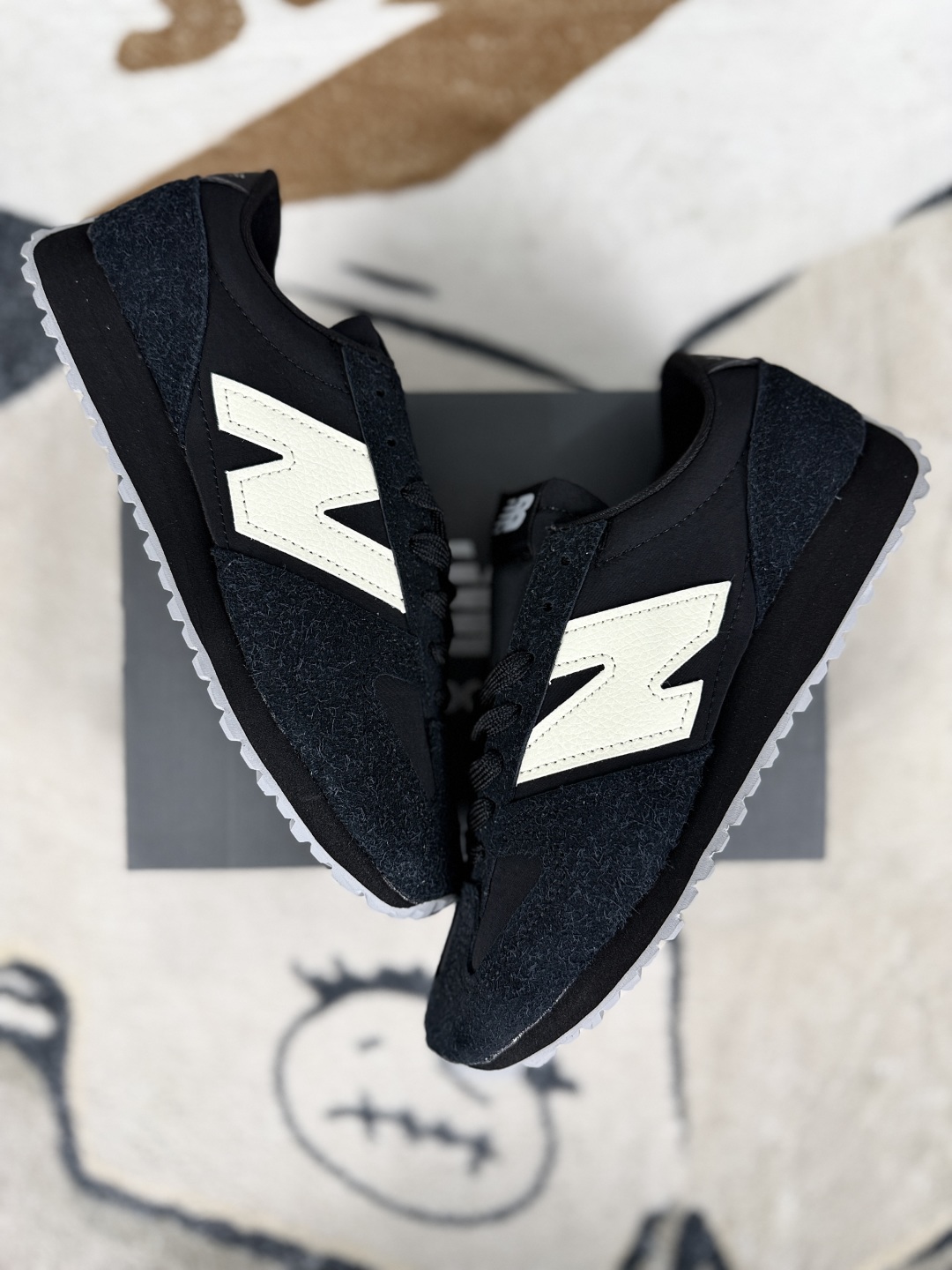 New Balance 471 Black and White Low-Top Sneaker. Durable, Lightweight & Breathable. 5 cmp i1747429009486 532 0 6