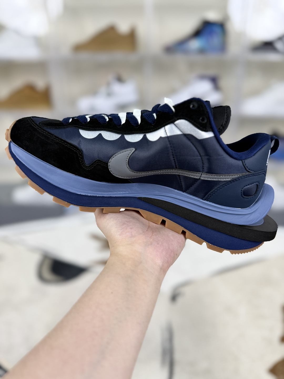 Nike x Sacai VaporWaffle Midnight Navy Sneakers - Low Top, Unisex Design 2 cmp i1747429211684 3257 0 1