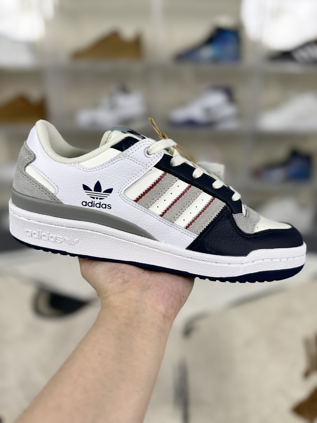 Adidas Originals Forum CL White Grey Blue Low-Top Sneakers for Men & Women 1 cmp i1747600736295 1070 0 0