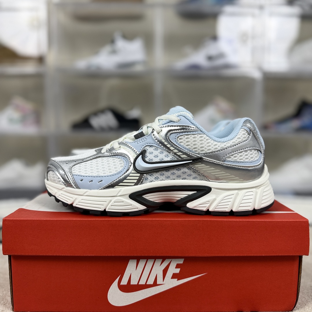 Nike V5 RNR Running Shoes: Lightweight, Breathable, and Stylish Sneakers 10 cmp i1747689327457 4127 0 8
