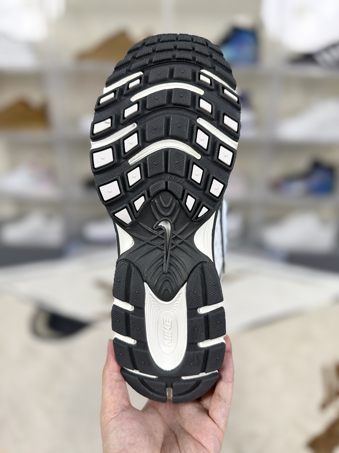 Nike V5 RNR Running Shoes: Lightweight, Breathable, and Stylish Sneakers 7 cmp i1747689329138 6207 0 4